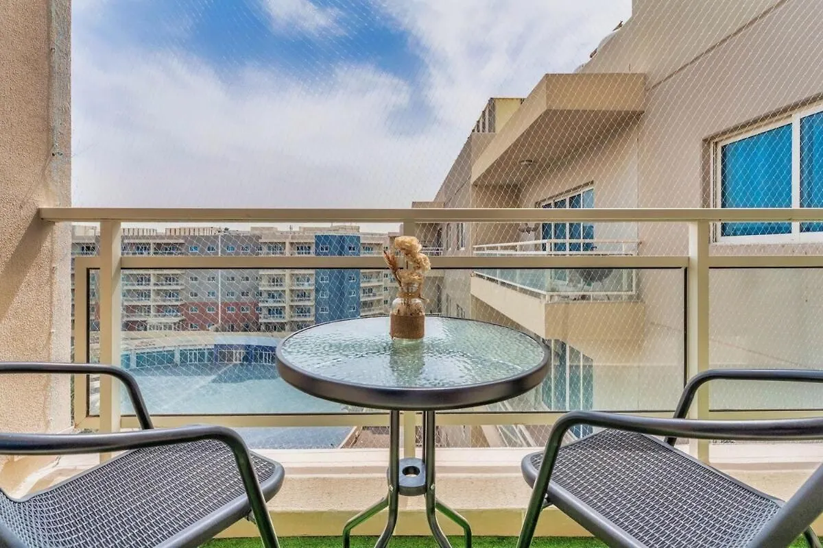 Calm And Elegant Apartment Near Yas Island Абу-Даби